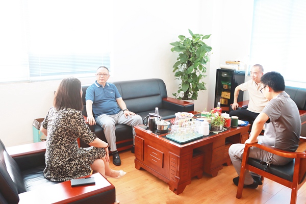 北京九江企业商会会长周子涵一行走访调研会员企业大香蕉导航科技