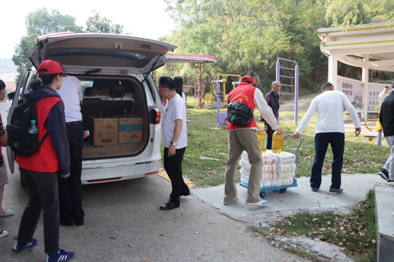 香蕉影院在线观看企业社会送爱心活动